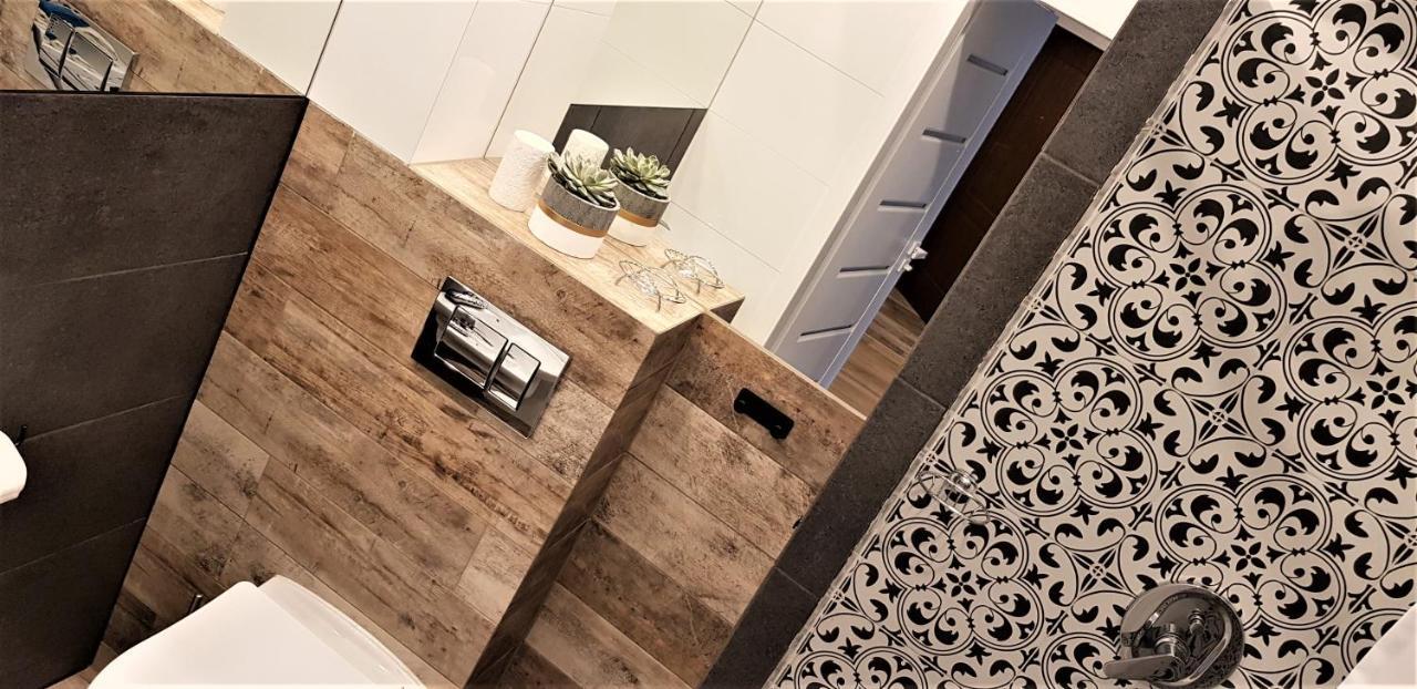 Apartament Centrum Park Ul Waszyngtona Ζεστοκόβα Εξωτερικό φωτογραφία