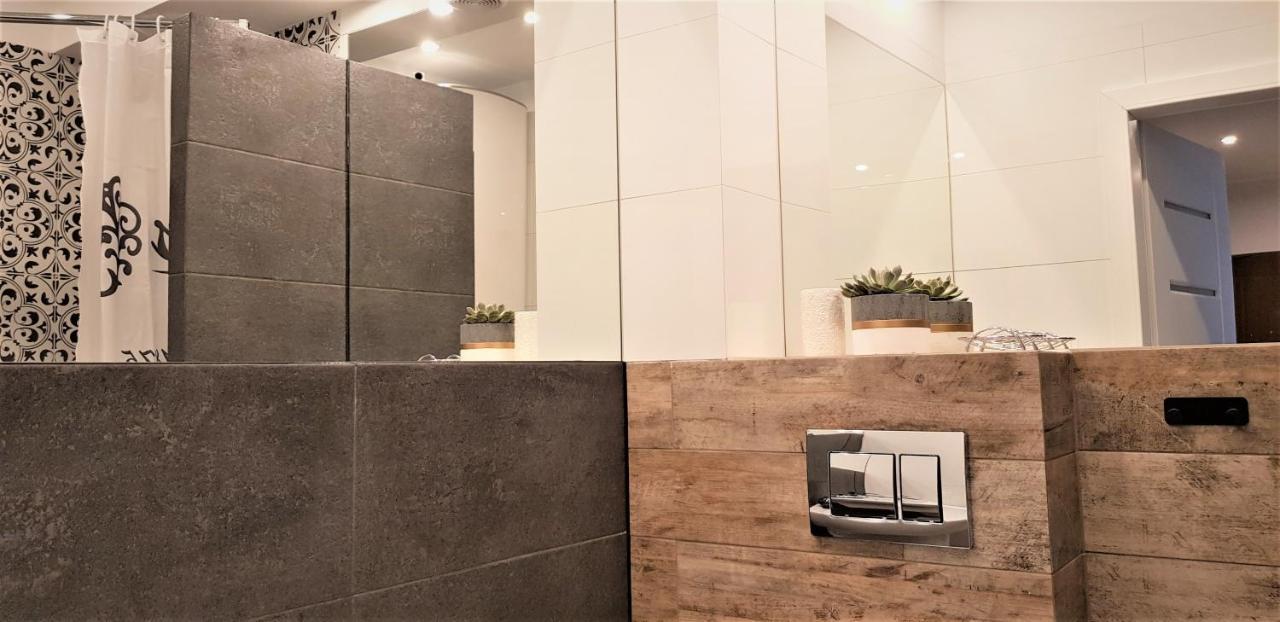 Apartament Centrum Park Ul Waszyngtona Ζεστοκόβα Εξωτερικό φωτογραφία
